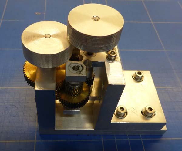 HTS-3-B-Multi-axial-deployment-Mechanism_DLR_National_Programme